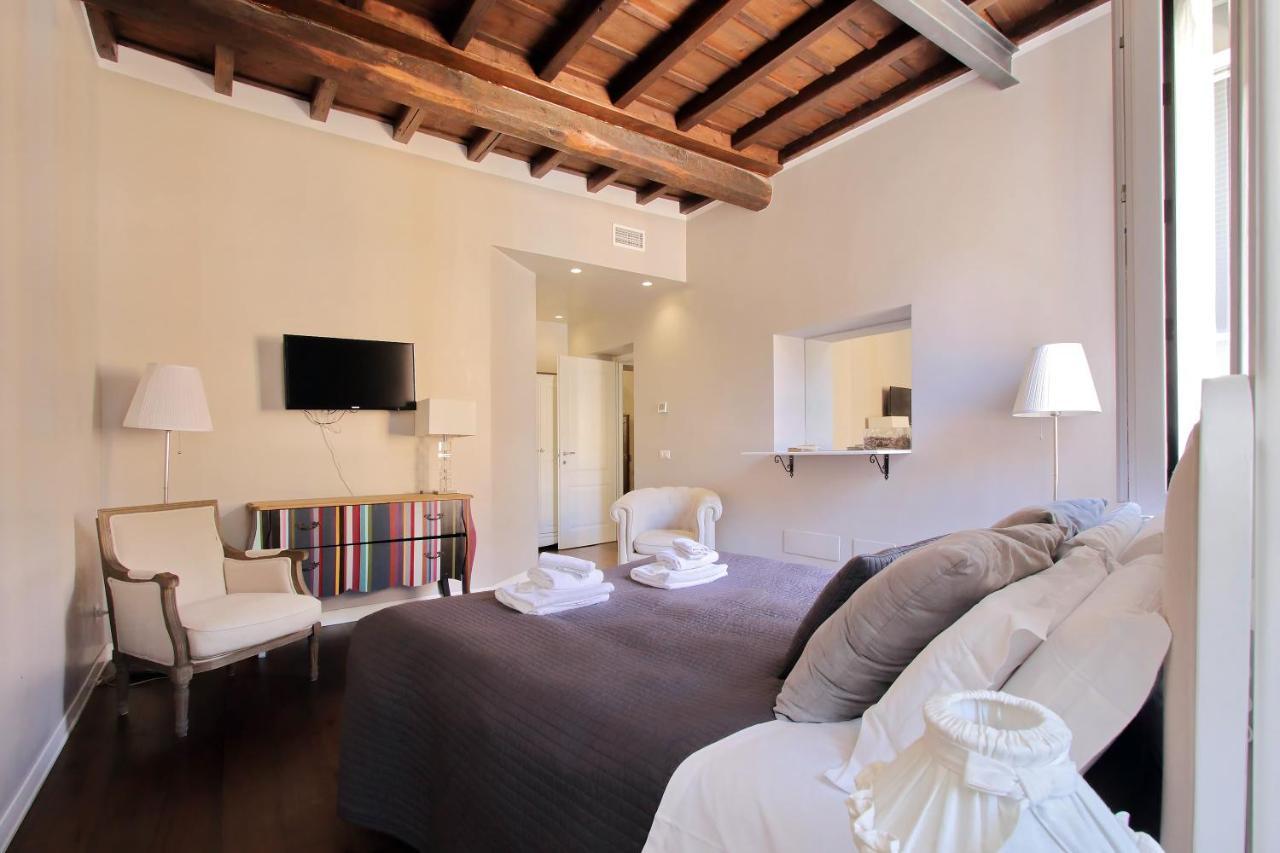 Beautiful Apt Camilla 30 Mt From Piazza Di Spagna Appartement *